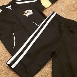 NCAA by OUTERSTUFF 2pc jogging track suit 0/3 mos